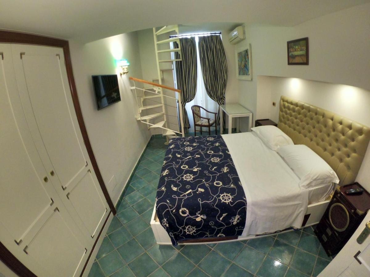 Hotel Ausonia Neapol Exteriér fotografie